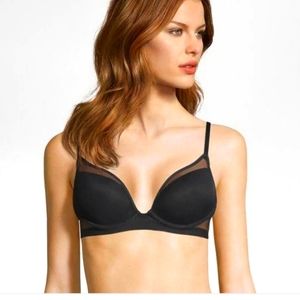 NWT Maidenform Lightweight mesh demi bra